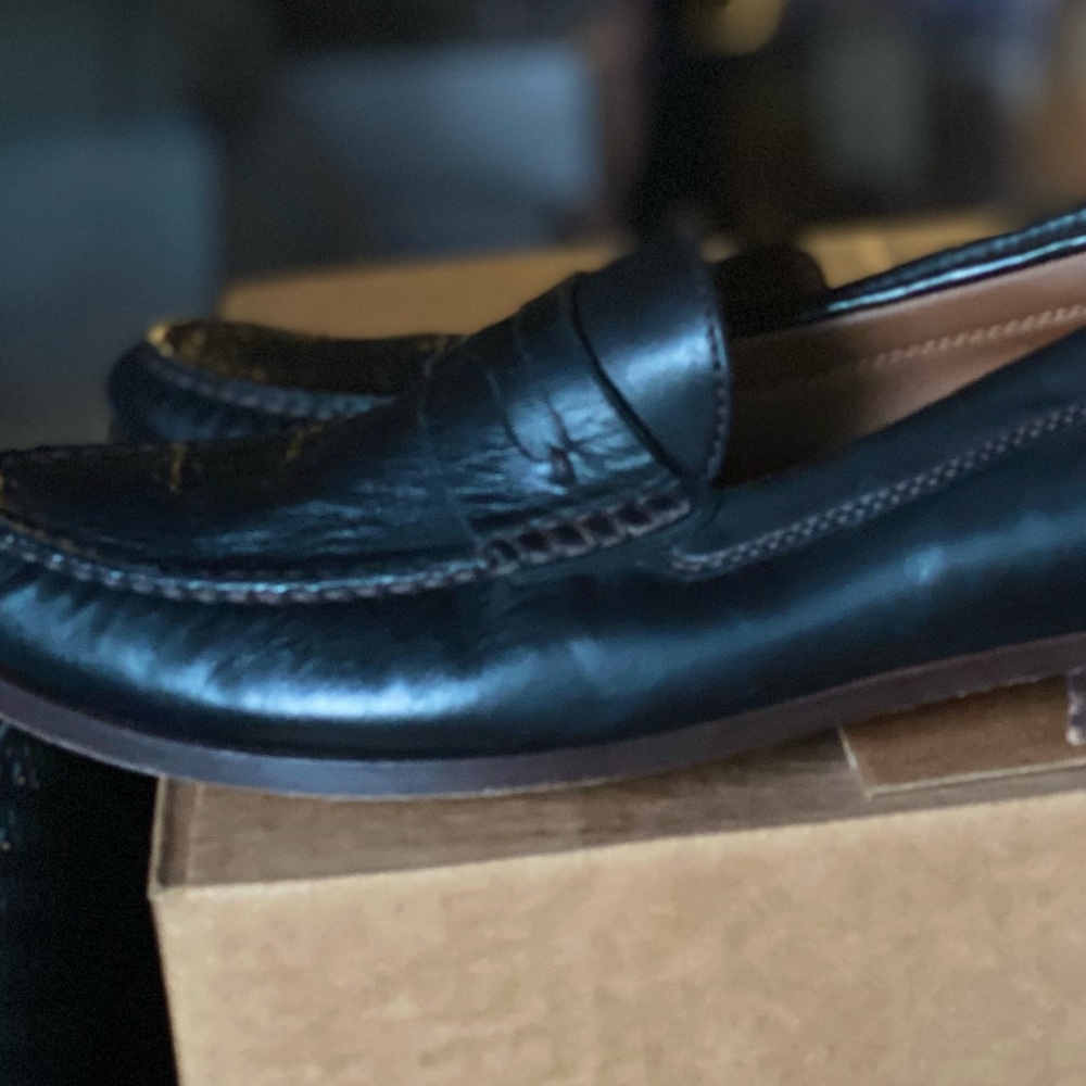 Trask Black Leather Loafers. STORE DISPLAY NO BOX